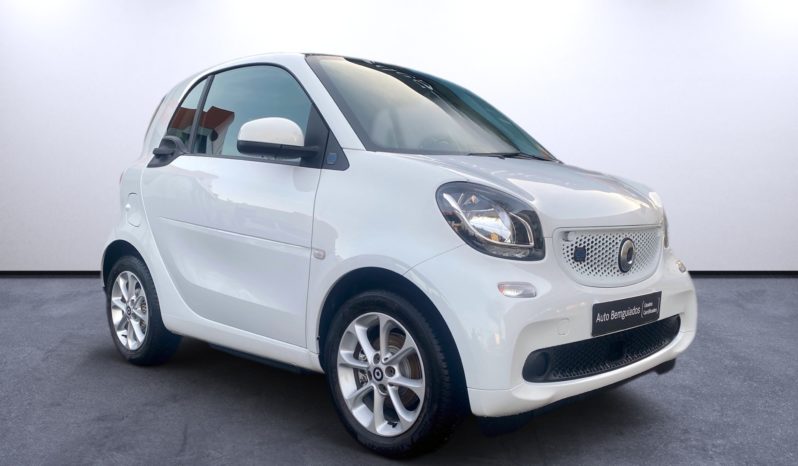 
								smart ForTwo Coupé EQ passion full									