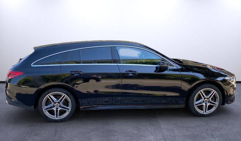 
								Mercedes-Benz CLA SB 250e AMG full									