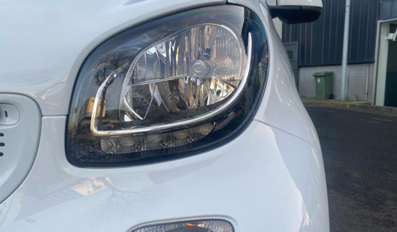 
								smart ForTwo Coupé EQ passion full									