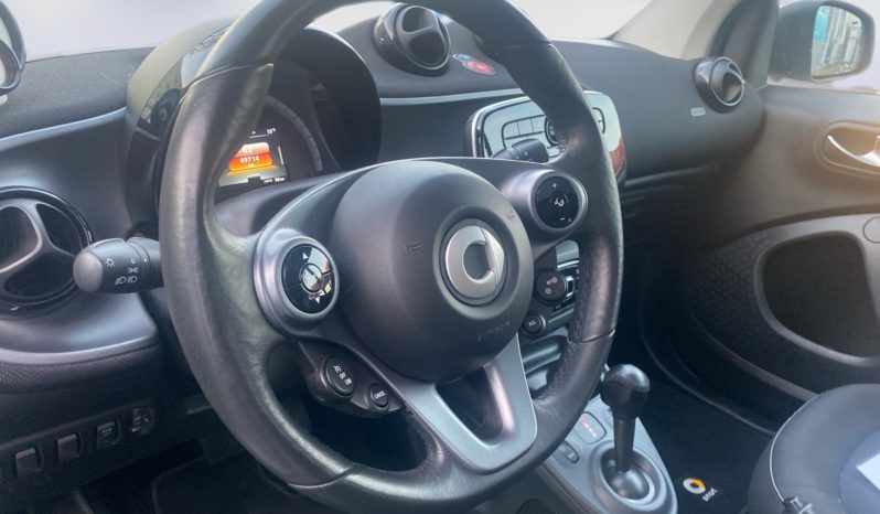 
								smart ForTwo Coupé EQ passion full									