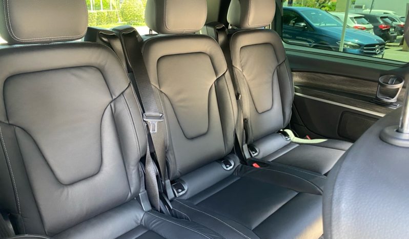 
								Mercedes-Benz V 250d Luxe full									