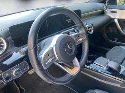 
										Mercedes-Benz A 250e AMG full									