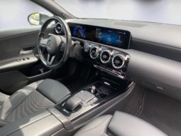 
										Mercedes-Benz A 180 d Style Plus full									