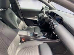 
										Mercedes-Benz A 180 d Style Plus full									