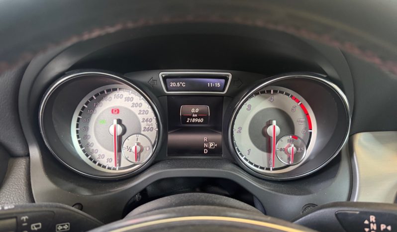 
								MERCEDES-BENZ CLA SB 220d AMG full									