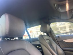 
										Mercedes-Benz C ST 300de AMG full									