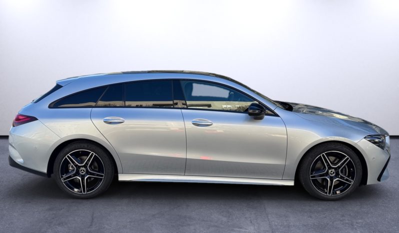 
								Mercedes-Benz CLA SB 250e AMG full									