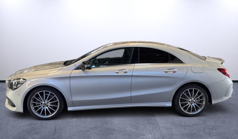 
								Mercedes-Benz CLA 180d AMG Aut full									