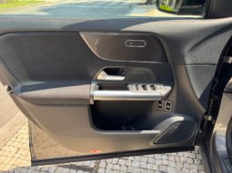 
										Mercedes-Benz GLA 250e AMG full									