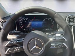 
										Mercedes-Benz C 300 de AMG full									