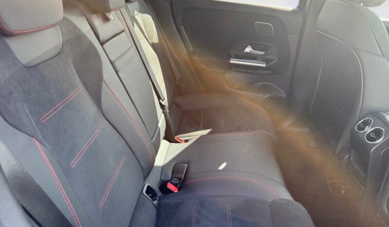 
								Mercedes-Benz EQA 250 + AMG full									