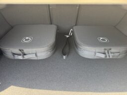 
										Mercedes-Benz C 300 de AMG full									
