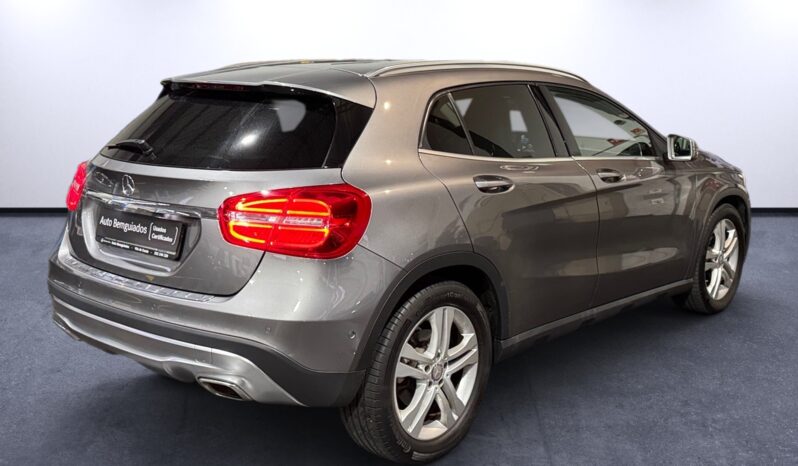 
								Mercedes-Benz GLA 180d Cx Aut URBAN full									