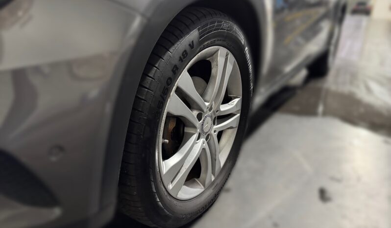 
								Mercedes-Benz GLA 180d Cx Aut URBAN full									