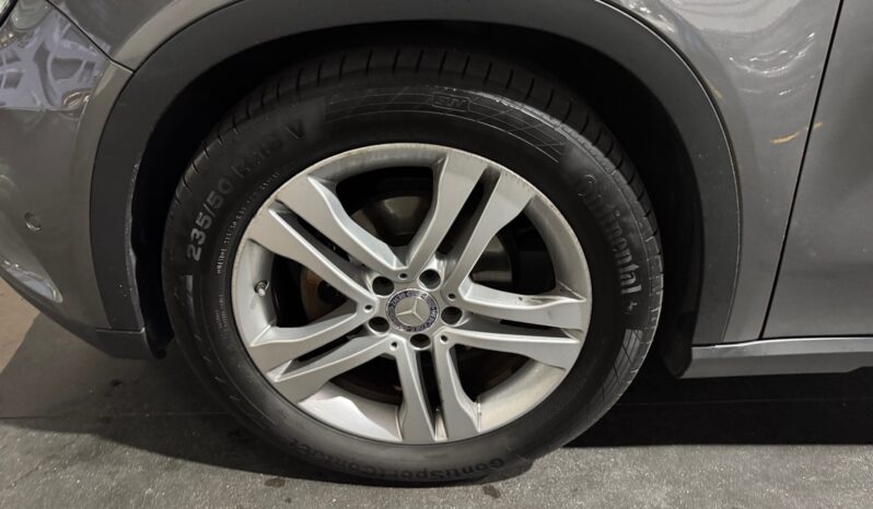 
								Mercedes-Benz GLA 180d Cx Aut URBAN full									