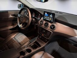 
										Mercedes-Benz GLA 180d Cx Aut URBAN full									