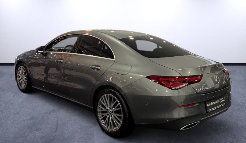 
								Mercedes-Benz CLA 180d Progressive full									