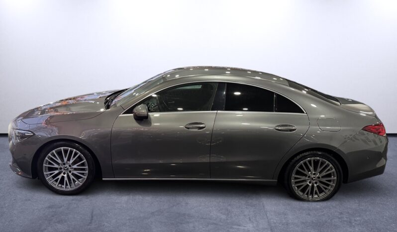 
								Mercedes-Benz CLA 180d Progressive full									