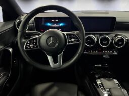 
										Mercedes-Benz CLA 180d Progressive full									