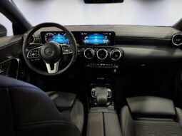 
										Mercedes-Benz CLA 180d Progressive full									