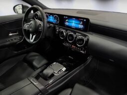 
										Mercedes-Benz CLA 180d Progressive full									