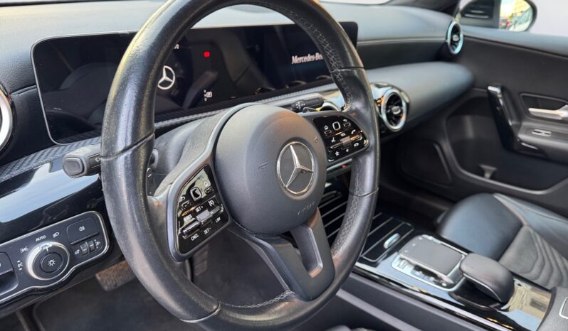 
								Mercedes-Benz A 180d Style Plus full									