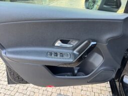 
										Mercedes-Benz A 180d Style Plus full									