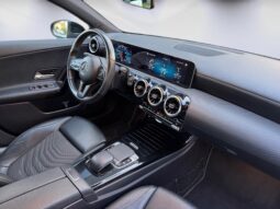 
										Mercedes-Benz A 180d Style Plus full									