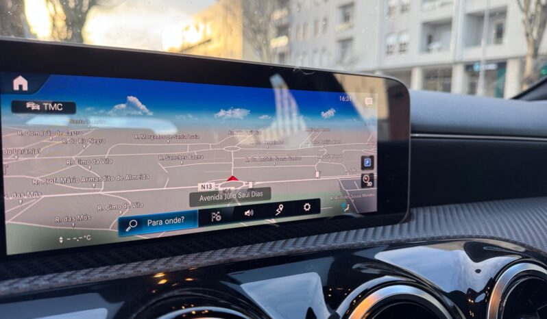 
								Mercedes-Benz A 180d Style Plus full									