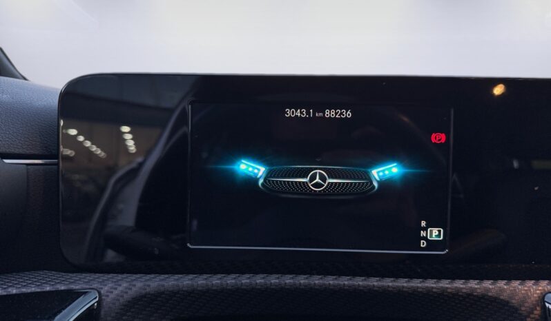 
								Mercedes-Benz Classe A 180d Style Plus full									