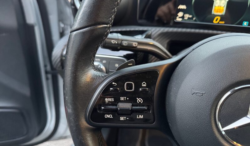 
								Mercedes-Benz Classe A 180d Style Plus full									