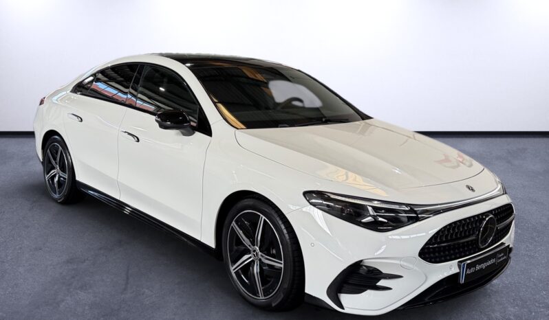 
								Mercedes-Benz CLA 180 AMG Full Hybrid full									