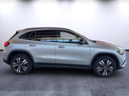 
										Mercedes-Benz GLA 250e Progressive full									
