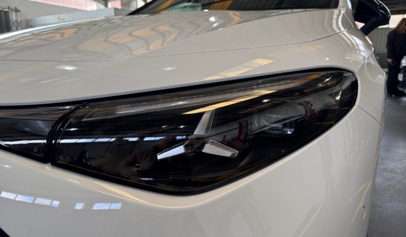 
								Mercedes-Benz CLA 180 AMG Full Hybrid full									