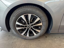 
										Mercedes-Benz B 180 d Style Plus full									