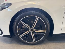 
										Mercedes-Benz CLA 180 AMG Full Hybrid full									