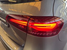 
										Mercedes-Benz B 180 d Style Plus full									