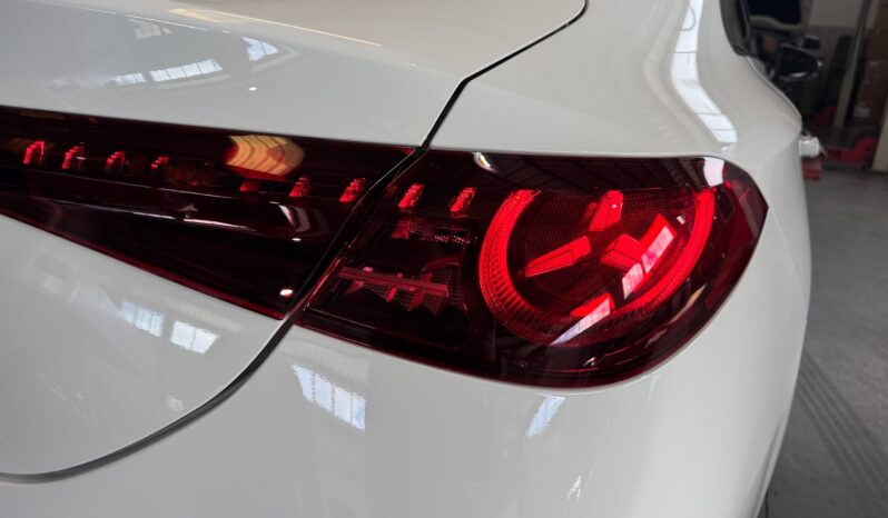 
								Mercedes-Benz CLA 180 AMG Full Hybrid full									