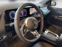 
										Mercedes-Benz B 180 d Style Plus full									