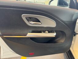 
										Mercedes-Benz CLA 180 AMG Full Hybrid full									