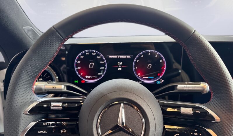 
								Mercedes-Benz CLA 180 AMG Full Hybrid full									