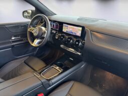 
										Mercedes-Benz B 180 d Style Plus full									