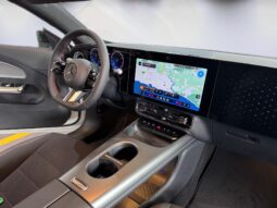 
										Mercedes-Benz CLA 180 AMG Full Hybrid full									