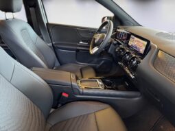 
										Mercedes-Benz B 180 d Style Plus full									