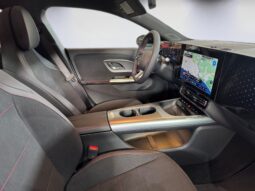 
										Mercedes-Benz CLA 180 AMG Full Hybrid full									