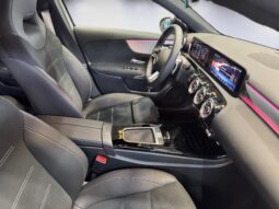 
										Mercedes-Benz A180d AMG full									