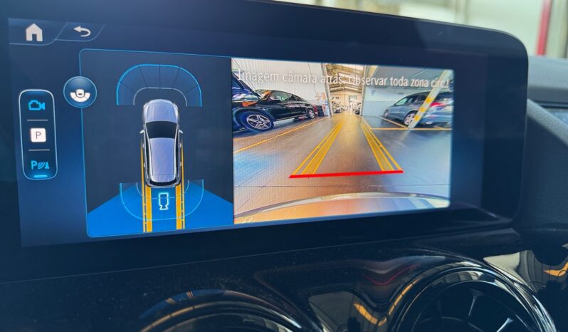 
								Mercedes-Benz B 180 d Style Plus full									