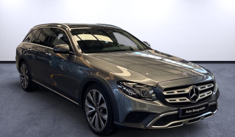 
								Mercedes-Benz E 220d 4MATIC All-Terrain Station full									