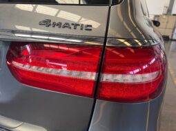 
										Mercedes-Benz E 220d 4MATIC All-Terrain Station full									