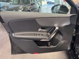
										Mercedes-Benz A 180d Progressive full									